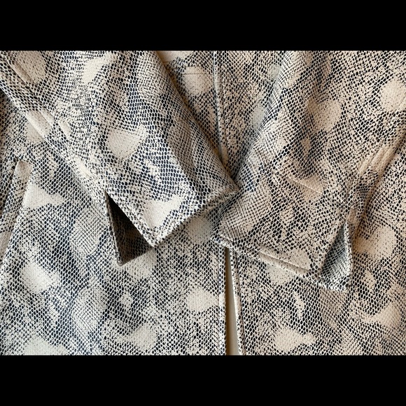 Chico’s faux suede topper - Picture 7 of 15